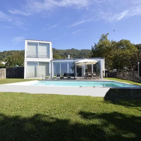 Lovely 3 Bedrooms Lilac Private Pool Beautiful Views Viana Do Castelo Willa *