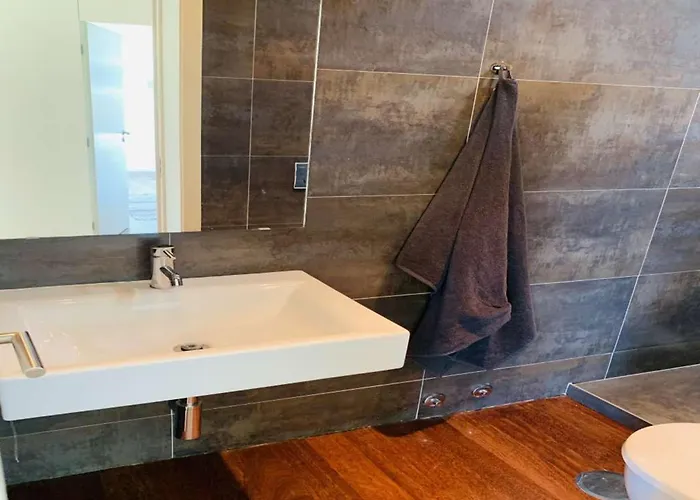 Lovely 3 Bedrooms Lilac Private Pool Villa Caminha